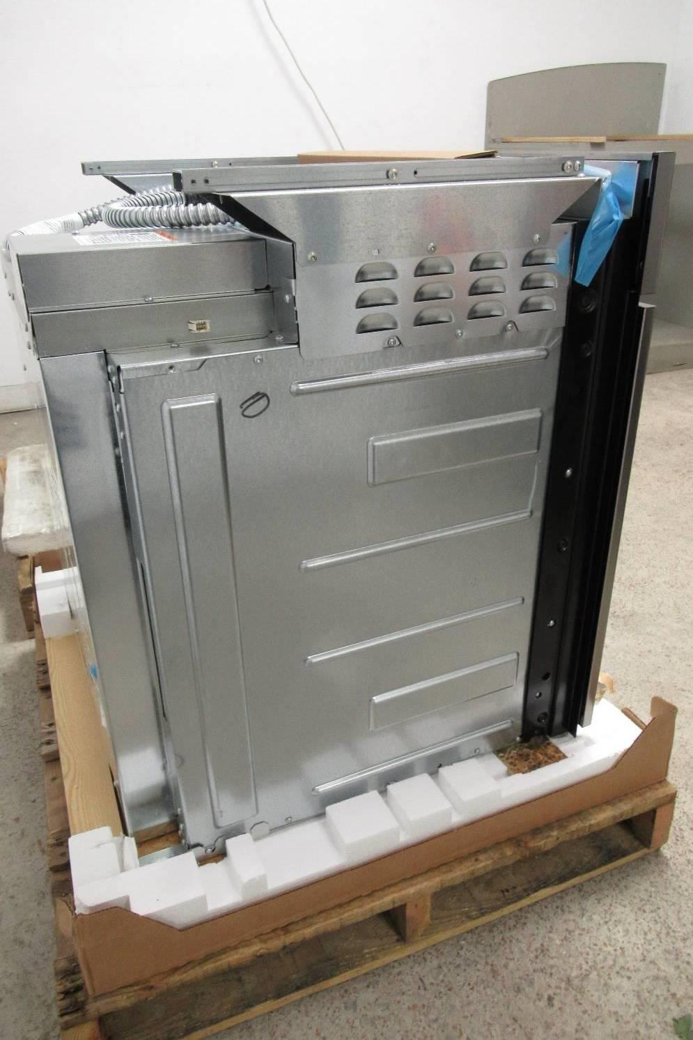 Bosch 800 Series 30 Inch Home Connect Smart Combination Speed Oven