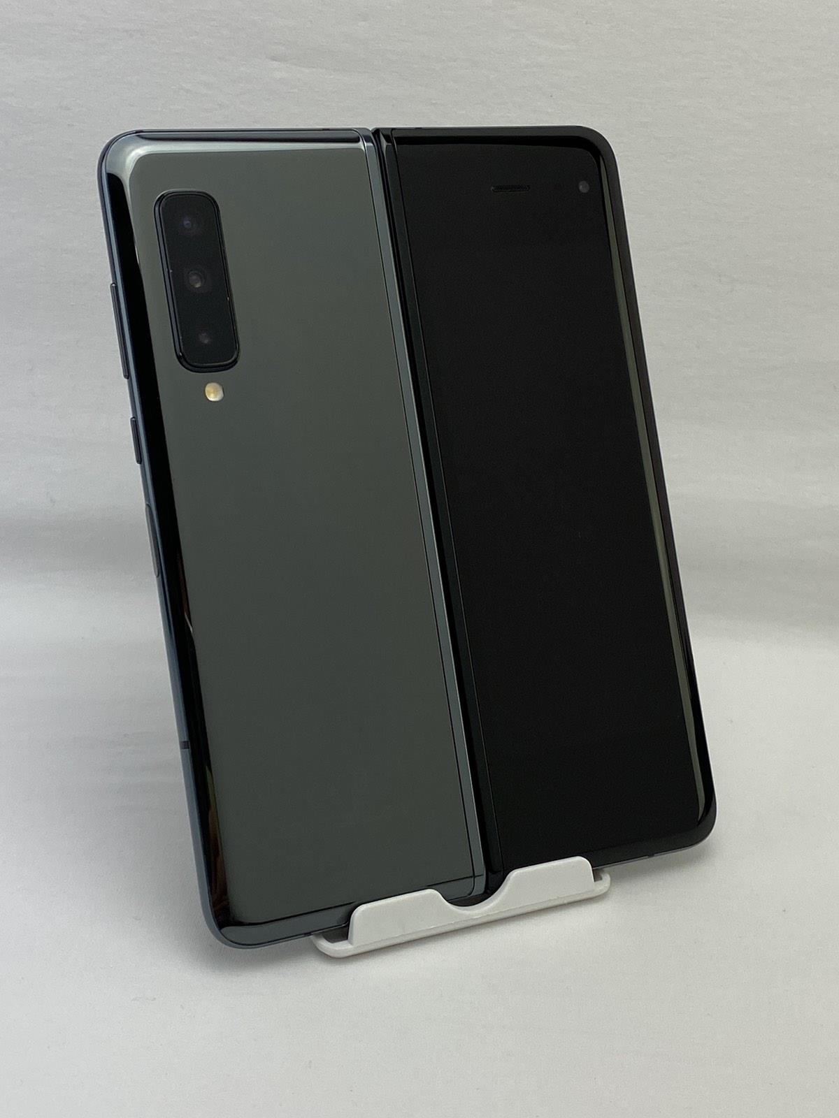 galaxy fold cosmos black