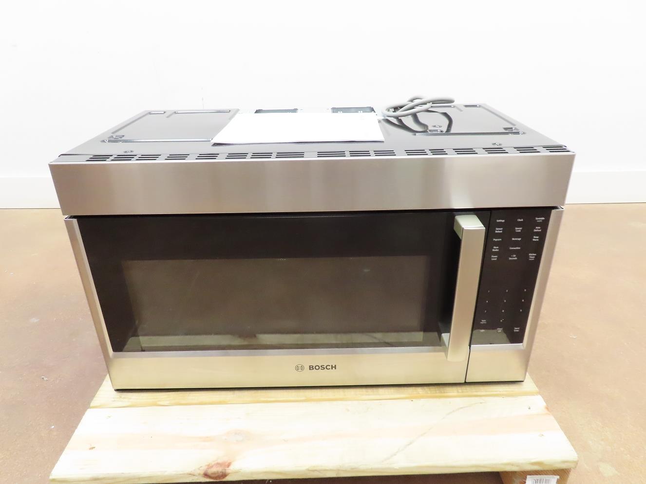 Bosch 800 Series 30" Over The Range Convection Microwave HMV8053U