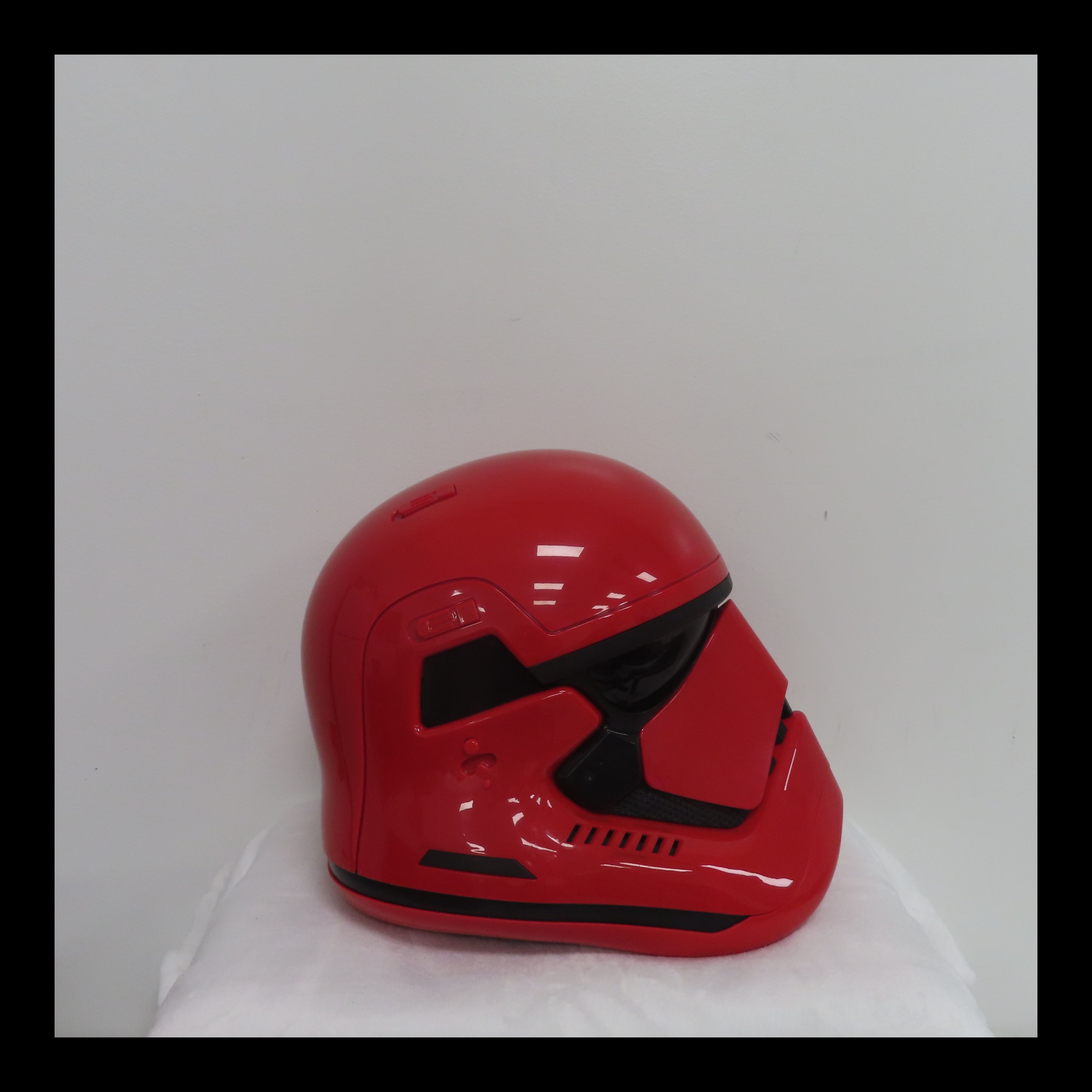 star wars black series cardinal helmet