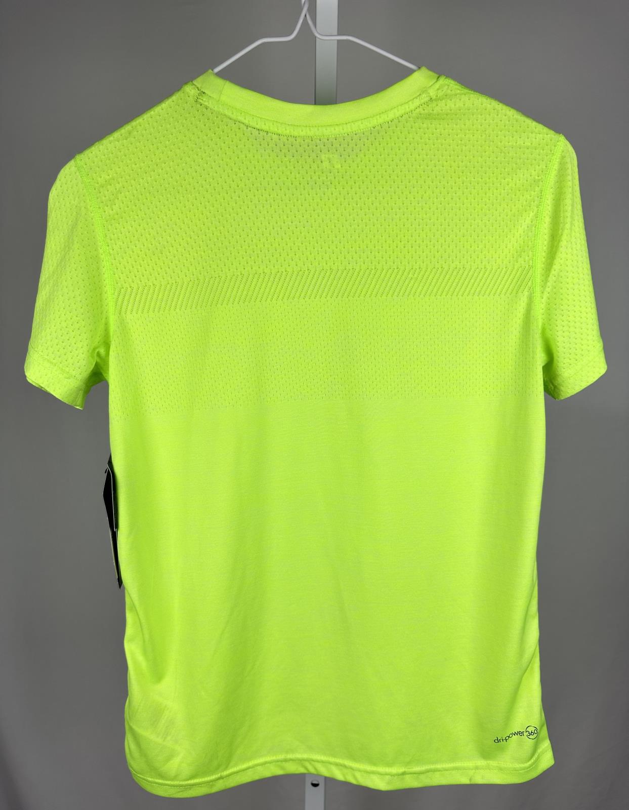 ★SATUR★ Classic small logo short sleeve t-shirt neon yello Women's Crew Neck Short Sleeve Silhouette T-Shirt (Neon