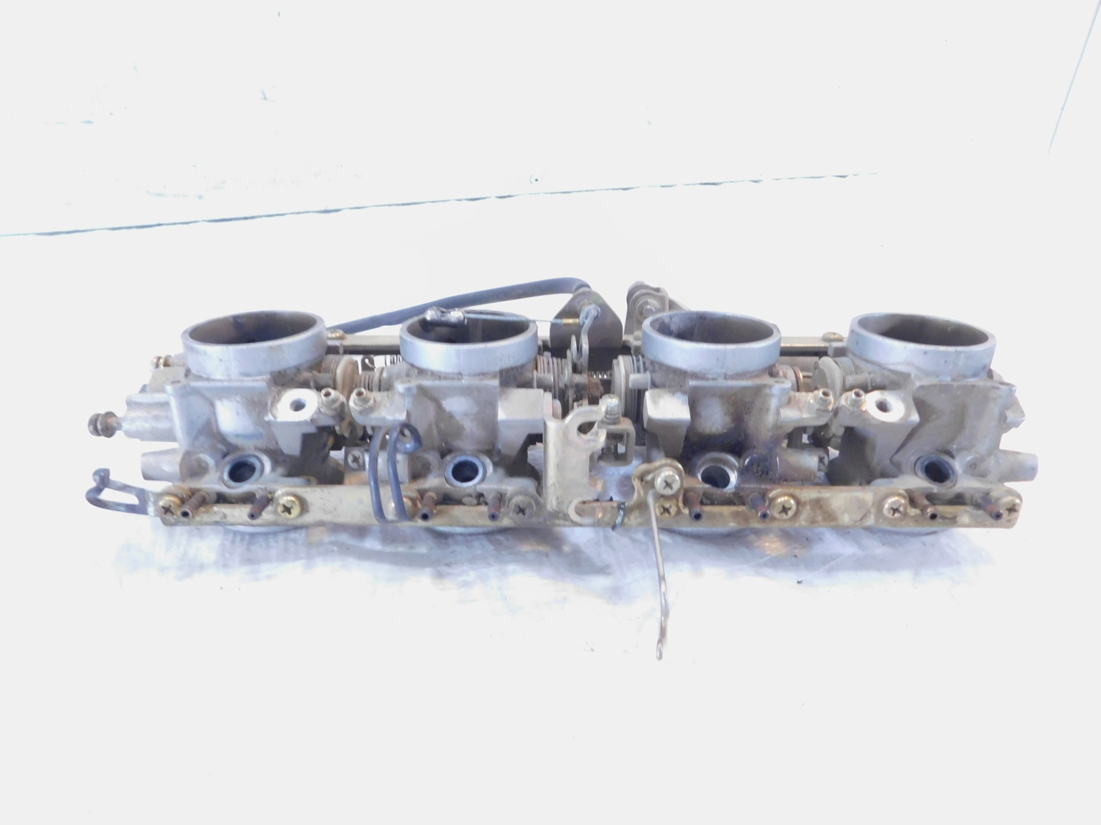 yama 2003 03 Yamaha FJR1300 FJR-1300 Engine Air Fuel Intake