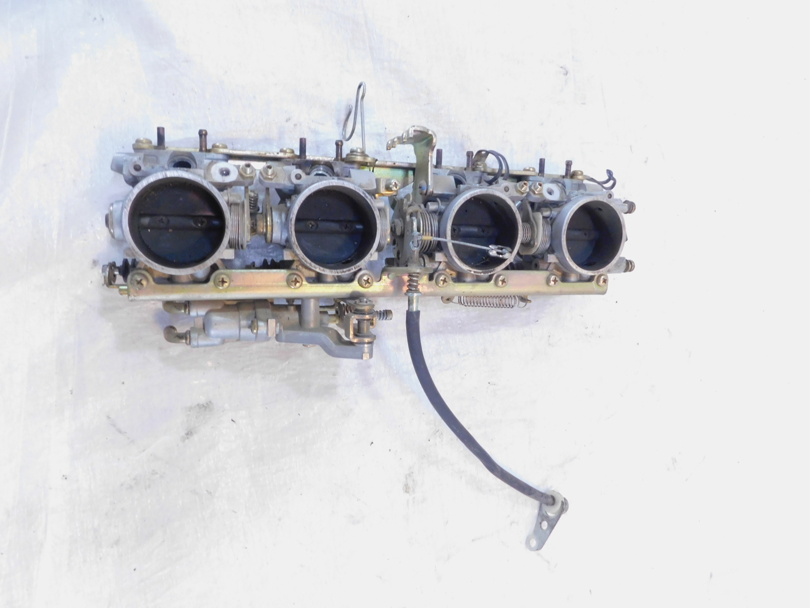 yama 2003 03 Yamaha FJR1300 FJR-1300 Engine Air Fuel Intake
