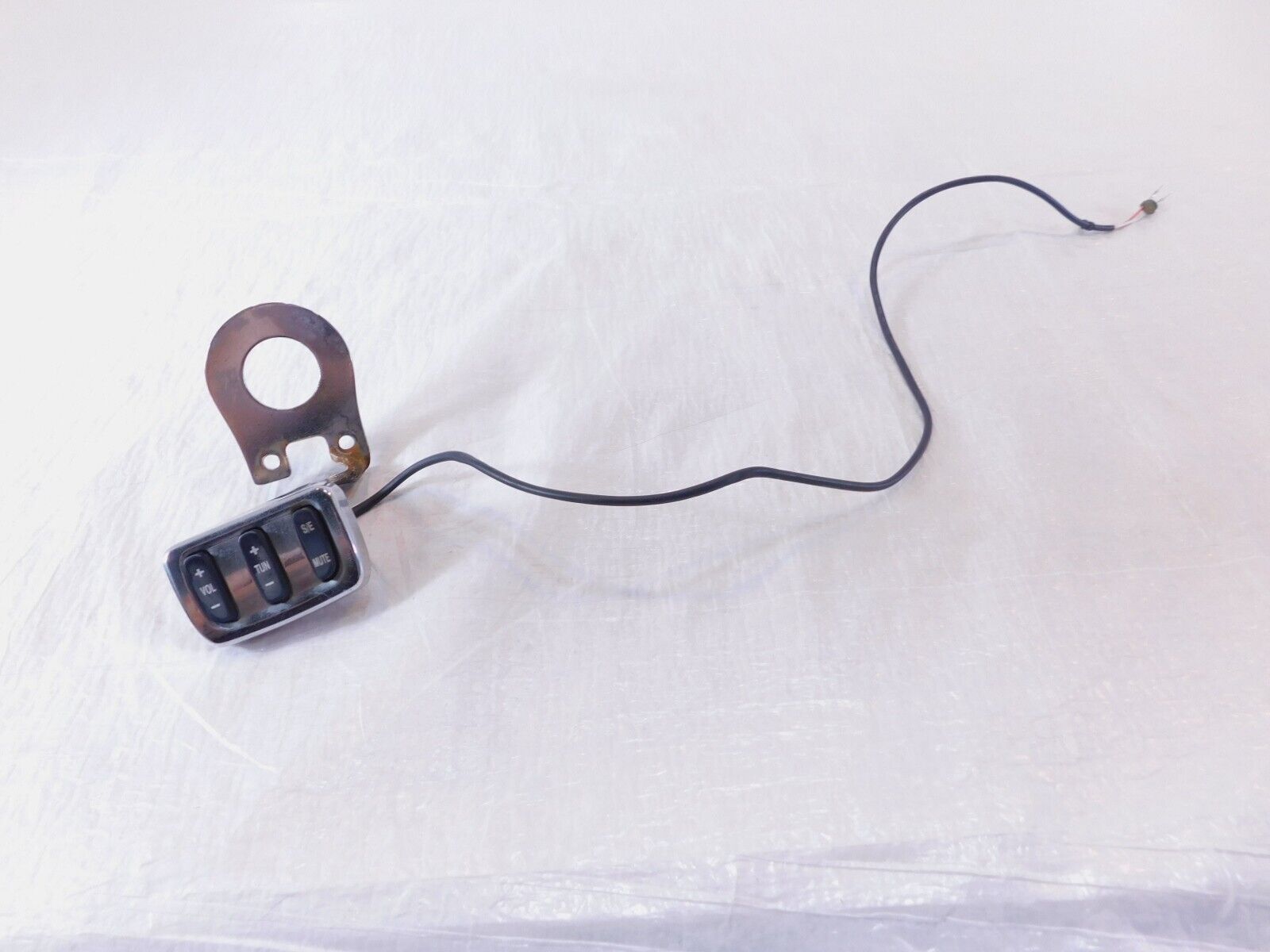 2008 2009 2010 2011 Victory Vision Radio Volume Tune Control