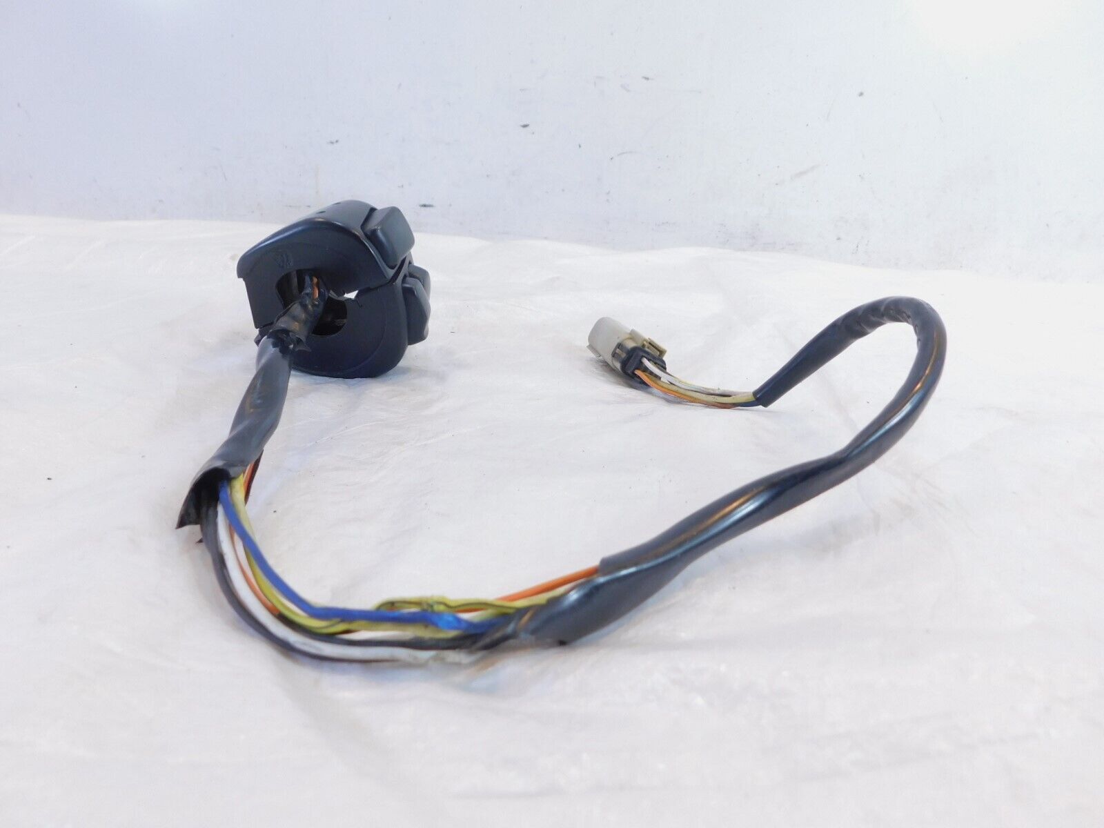 Harley Davidson Softail Dyna Sportster Left Handlebar Horn Turn