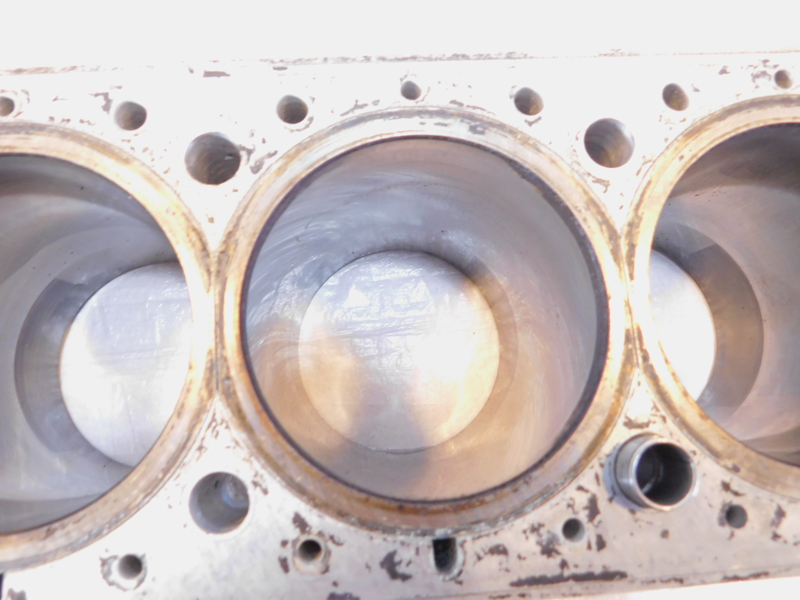 【Kz】 Amazon.com : Lawnmowerpartsworld 539131898 Spindle Assembly