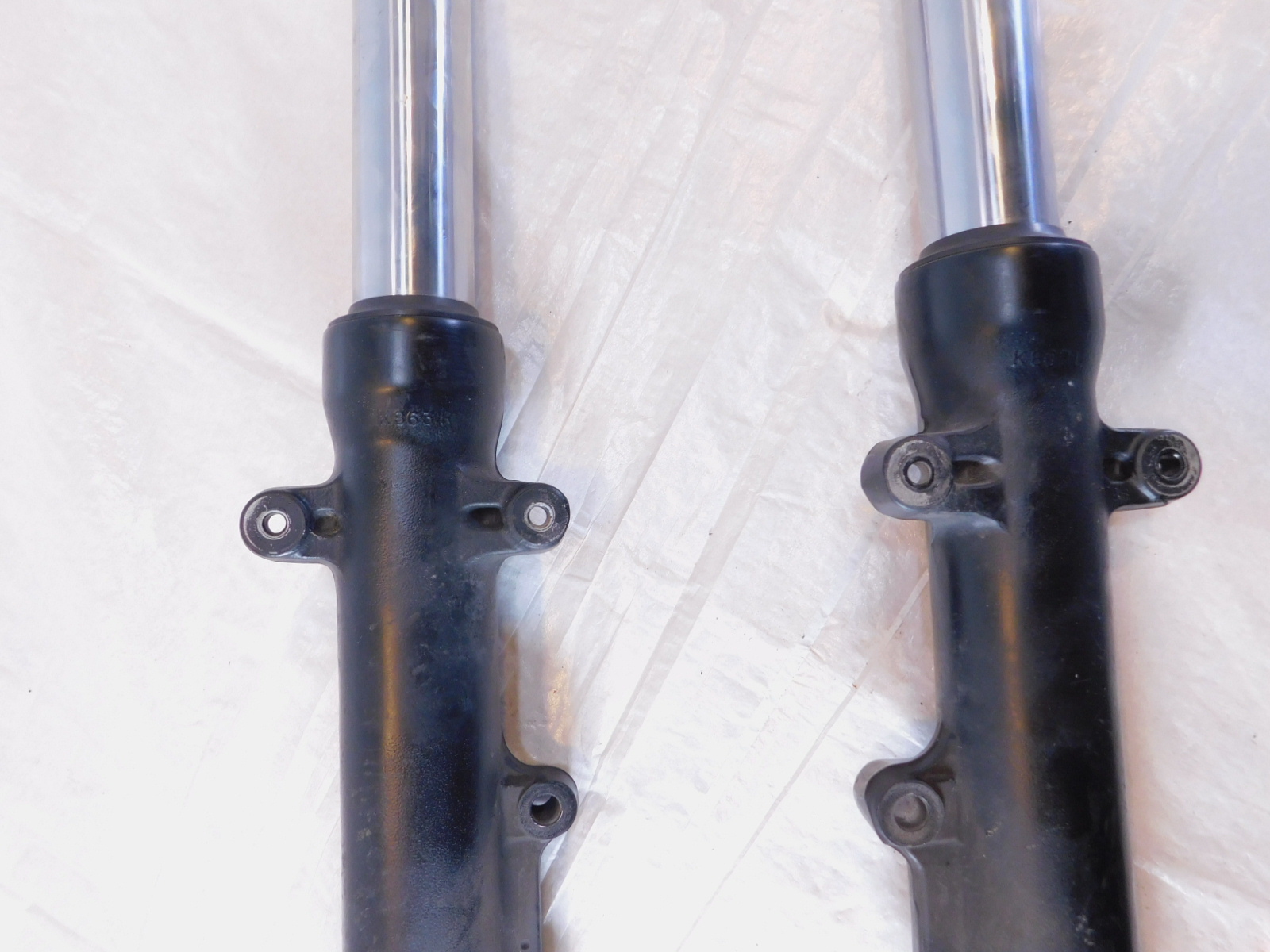 Me様 1999 & 2000 Kawasaki ZRX1100 ZR1100 Front Wheel Fork Shock Leg