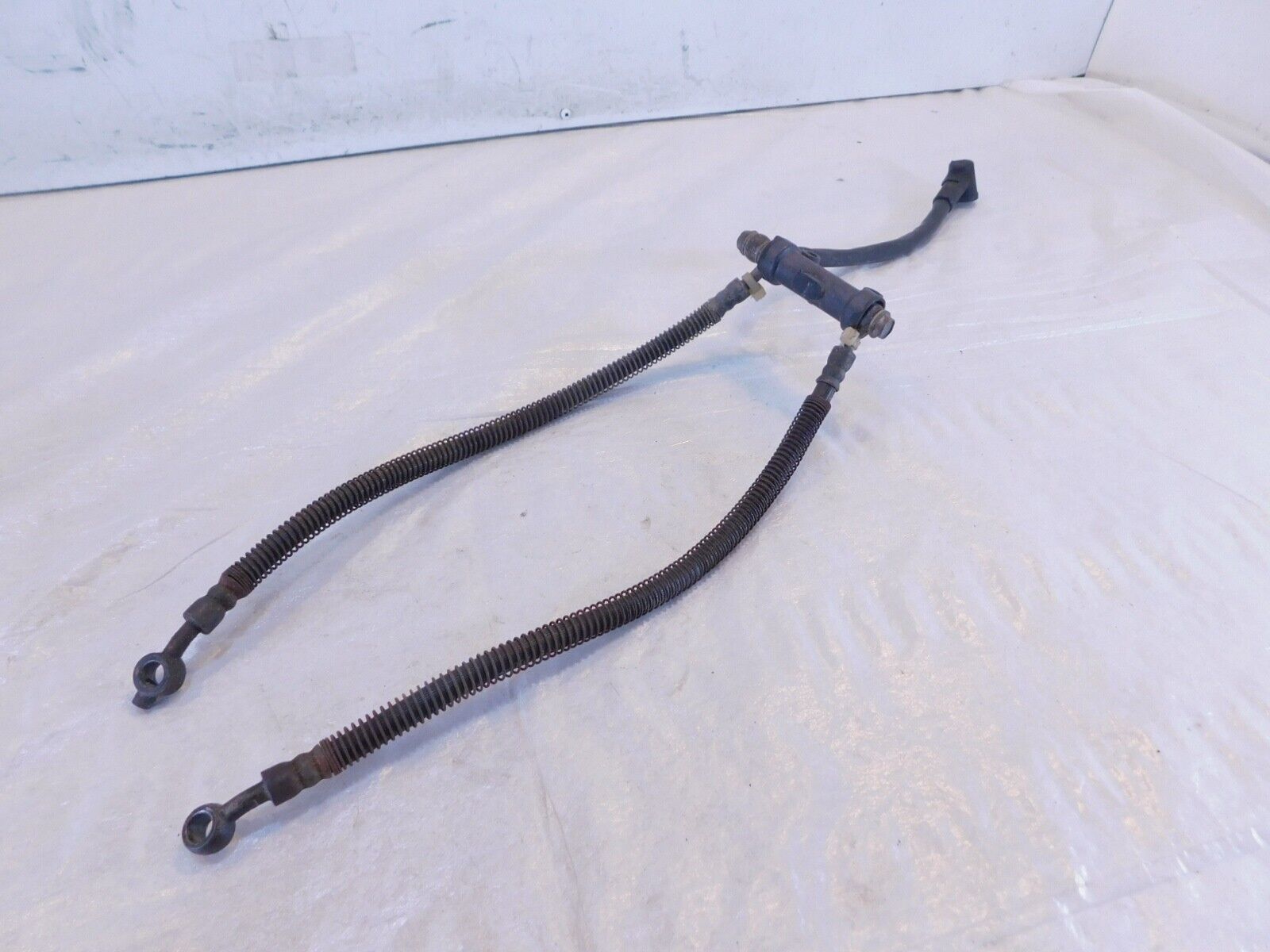 1990-1993 Kawasaki Ninja ZX6 ZX600D Front Wheel Brake Hose