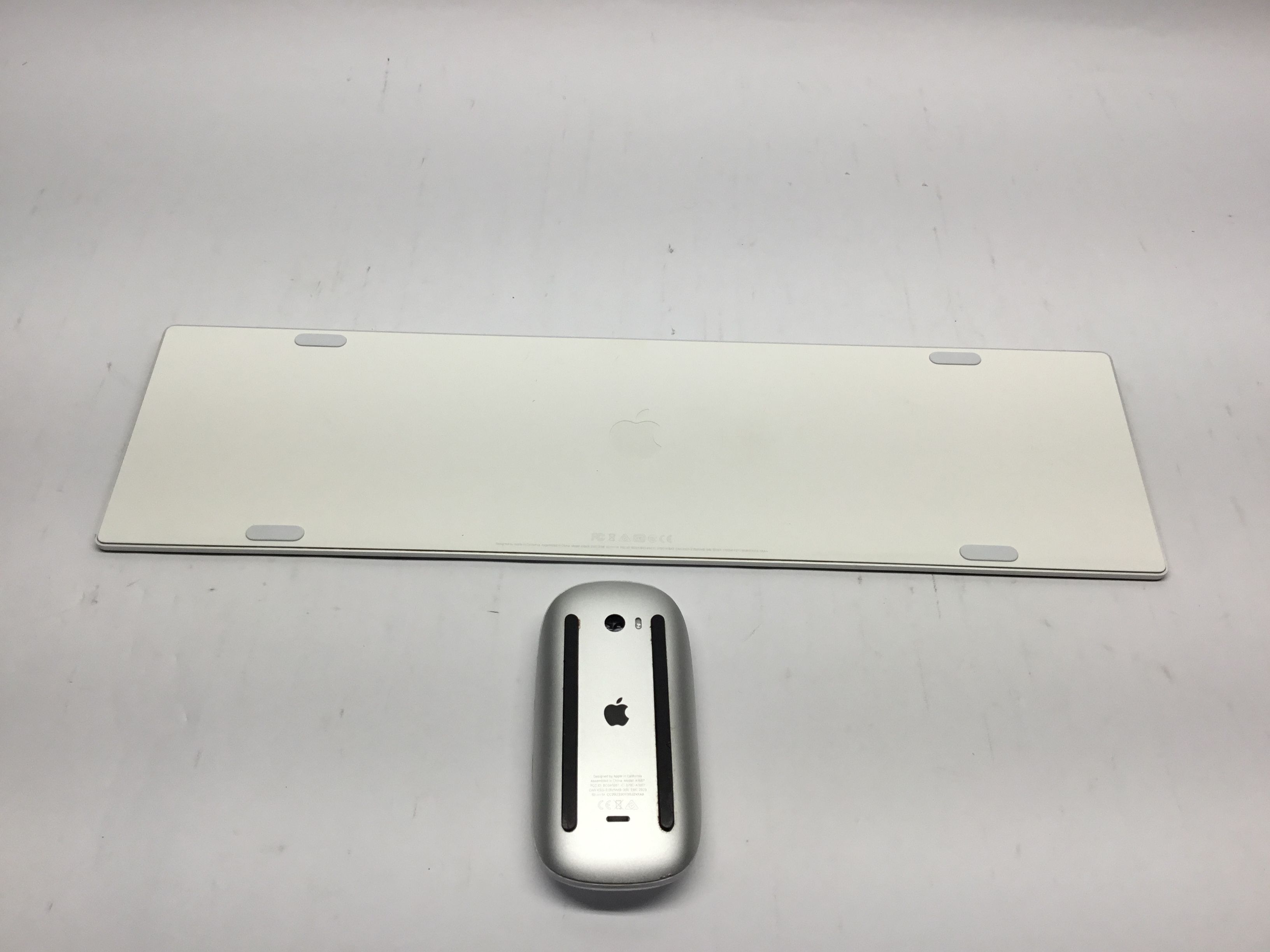 Apple MagicMouse（A1657) Keyboard（A1843) Apple A1843 Magic Wireless Bluetooth Keyboard and A1657