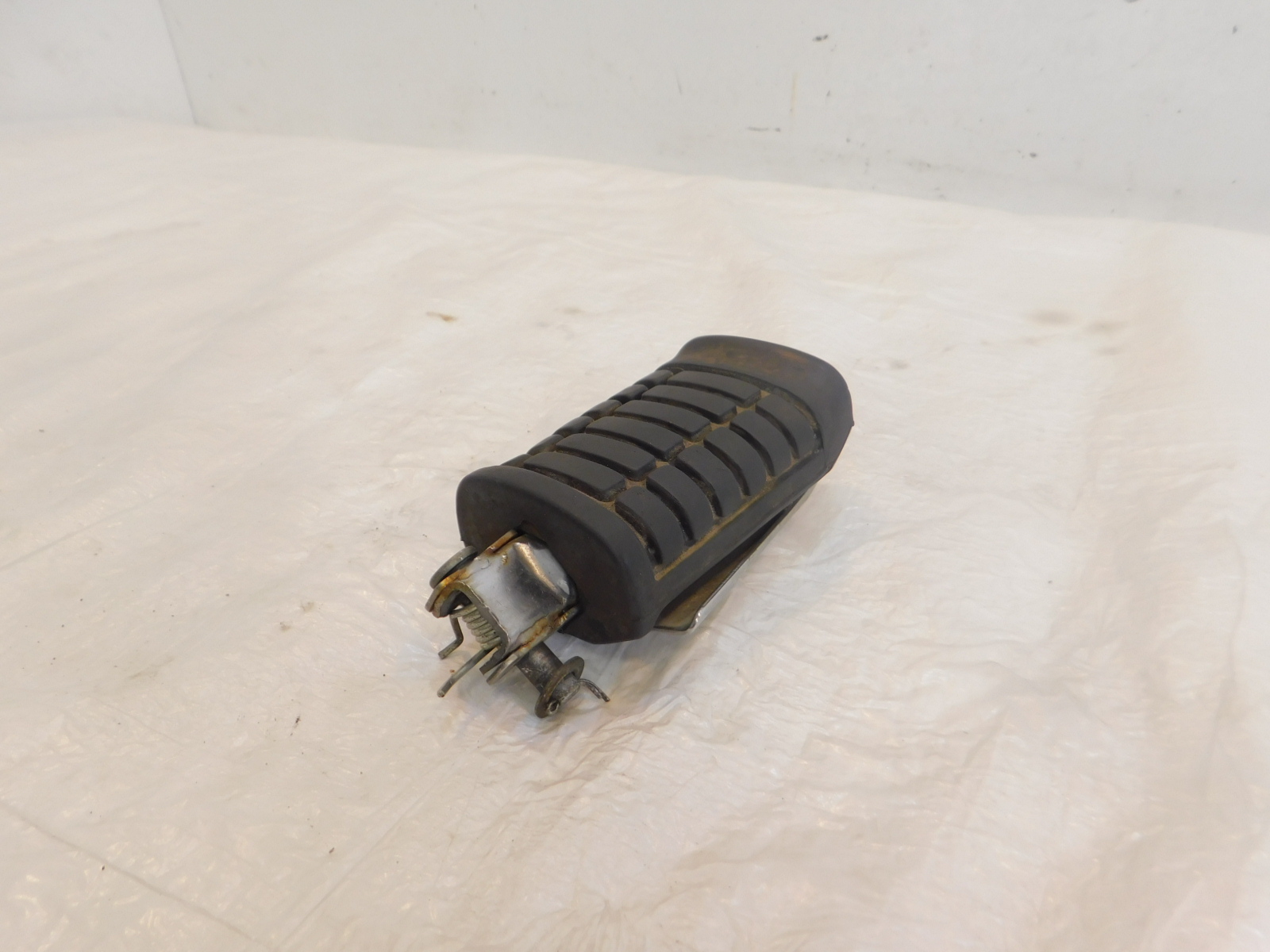 Honda V45 Magna 700 VF700 & 750 VF750C Rear Left Passenger Footpeg