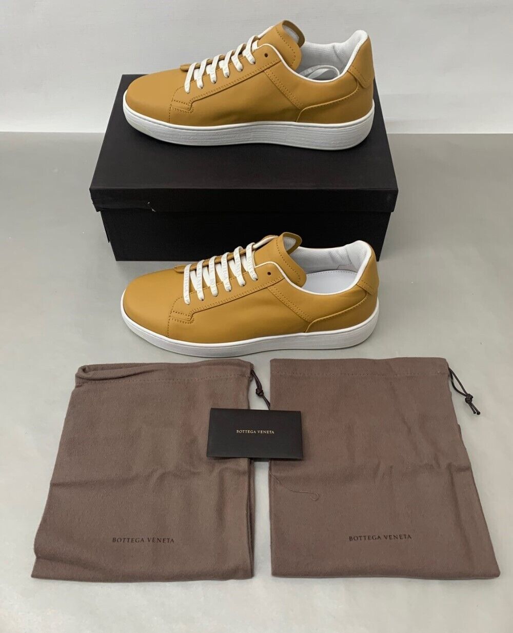 Bottega Veneta Men's Butterscotch Leather Lace-Up Sneaker EU
