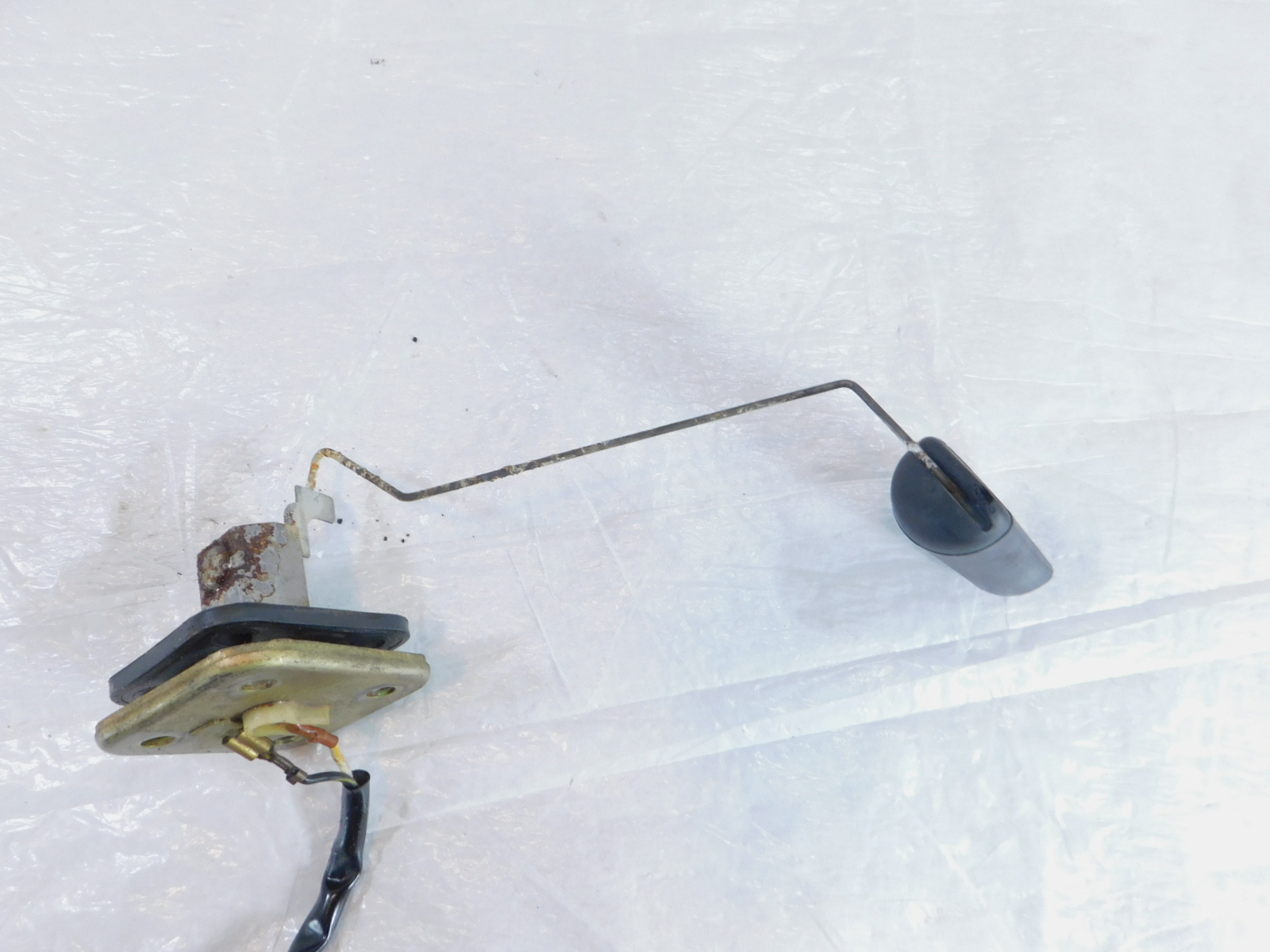 ST　100キロ Kawasaki Ninja 1000 1000R ZX1000 Fuel Gas Petrol Tank Level