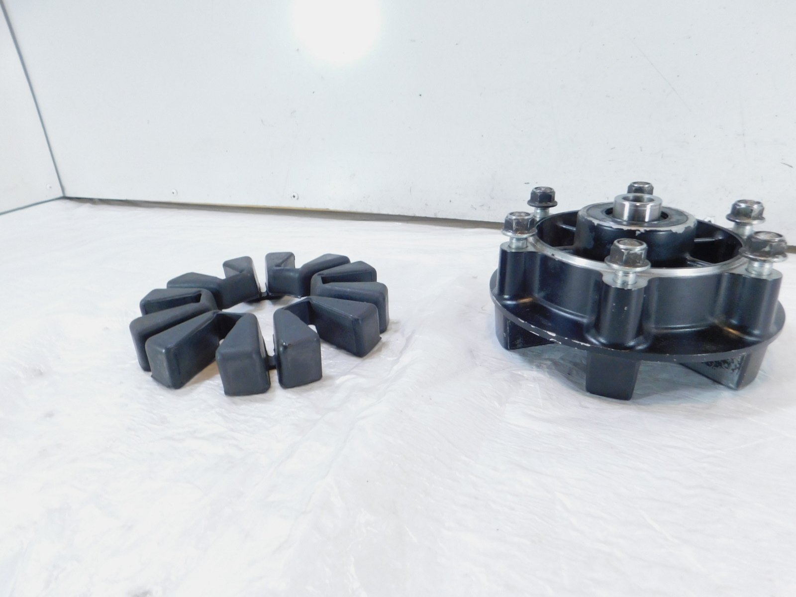 Kawasaki Ninja 1000R Rear Wheel Sprocket Coupling Drive Hub