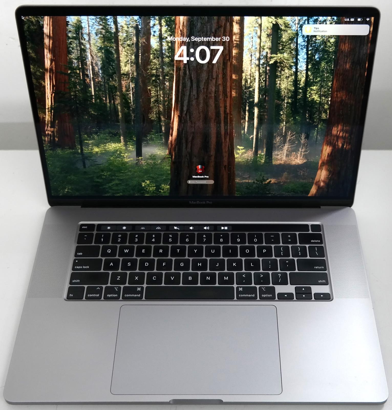 MacBook本体 MacBook Pro 16-inch [A2141](2019) Amazon.com: Apple 2019 MacBook Pro with Intel Core i9, 16.2-inch