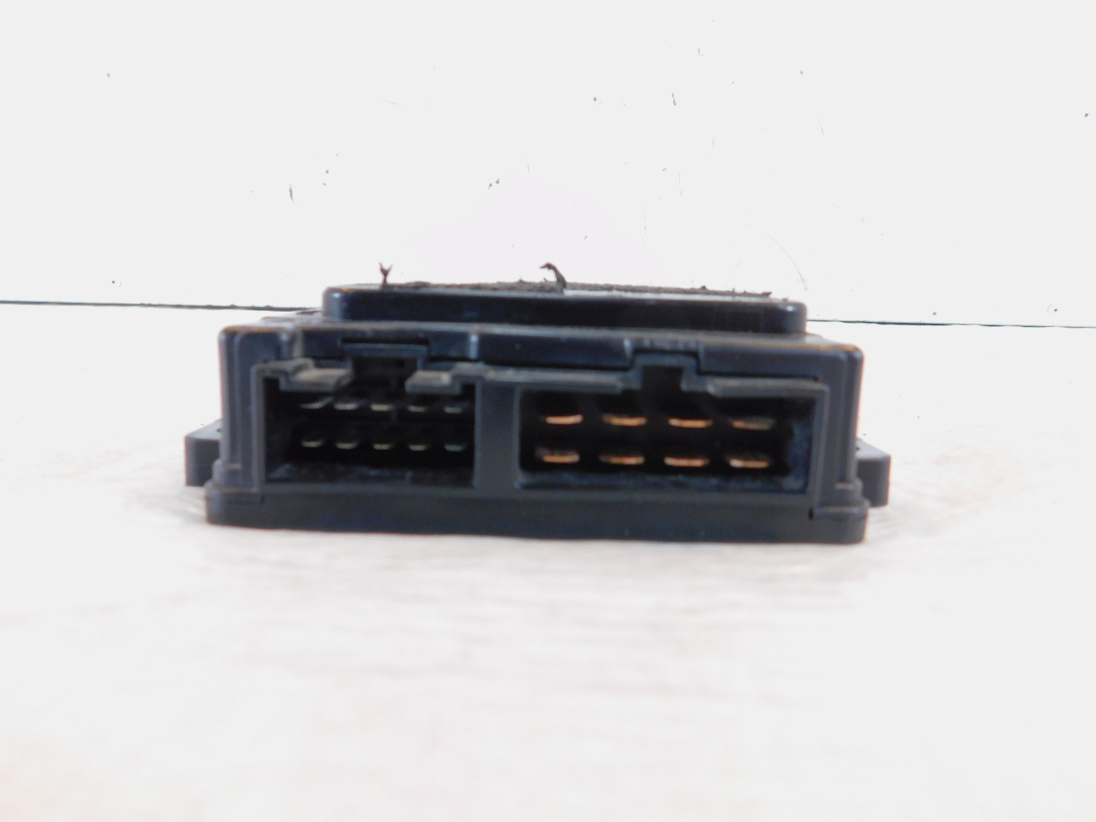 2000-2005 Kawasaki ZR-750 ZR-7S Electrical Fuse Panel Relay