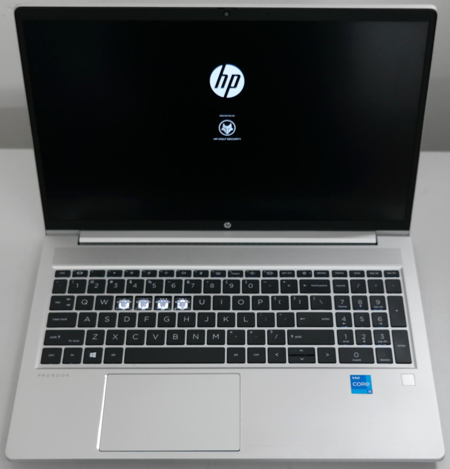 HP ProBook 450 G8 i5-1135G7 2.40GHz 16GB RAM 512GB SSD 15.6