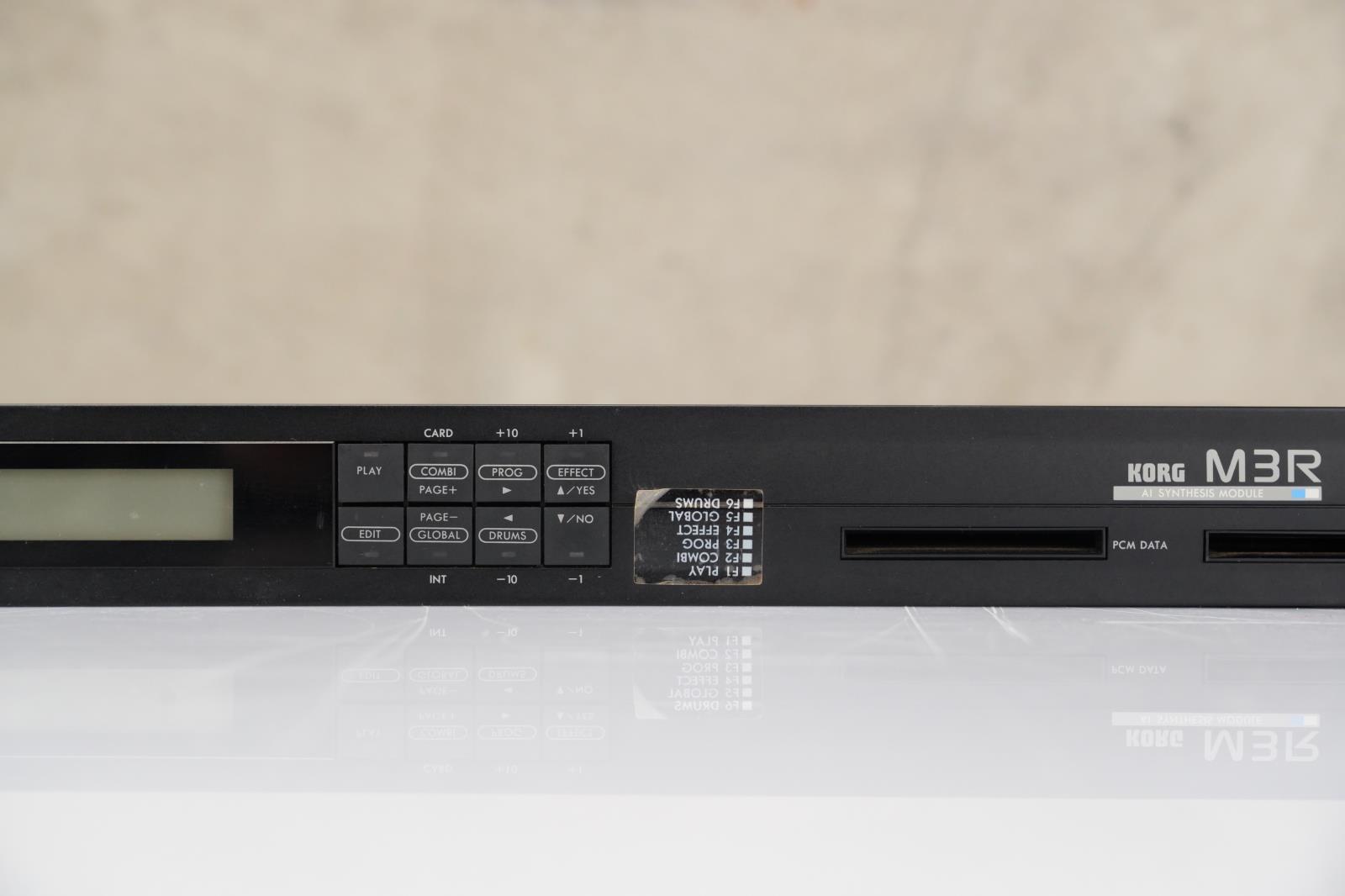 Korg M3R Rackmount AI Synthesizer Module w/ Manuals