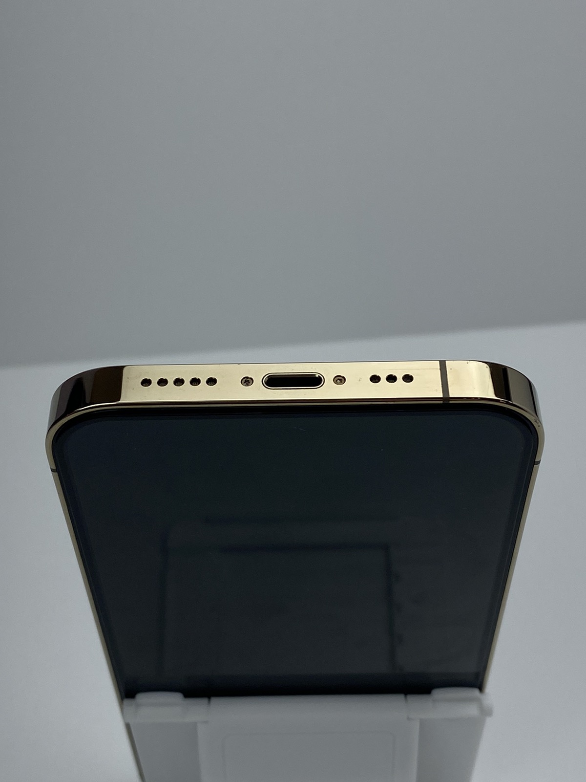 美品Apple iPhone 12 Pro 128GB バッテリー97% iPhone 12 pro 128GB バッテリー 97% IPHONE12PRO 128GB バッテリー100