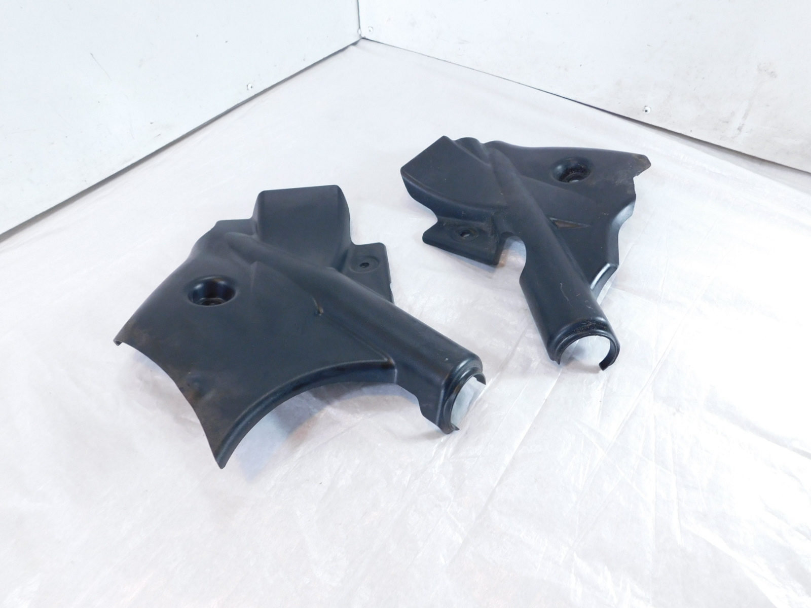 鈴木 Triumph Rocket III 3 Touring Black Front Left/Right Frame