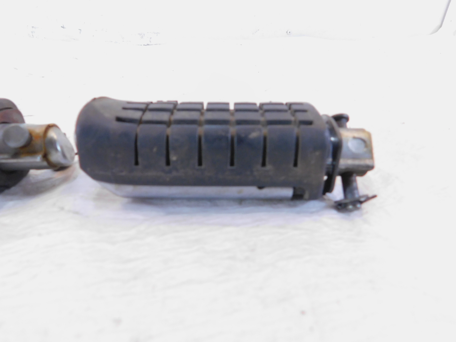 1983-1985 Honda CB650SC Nighthawk 650 Black Left/Right Rear