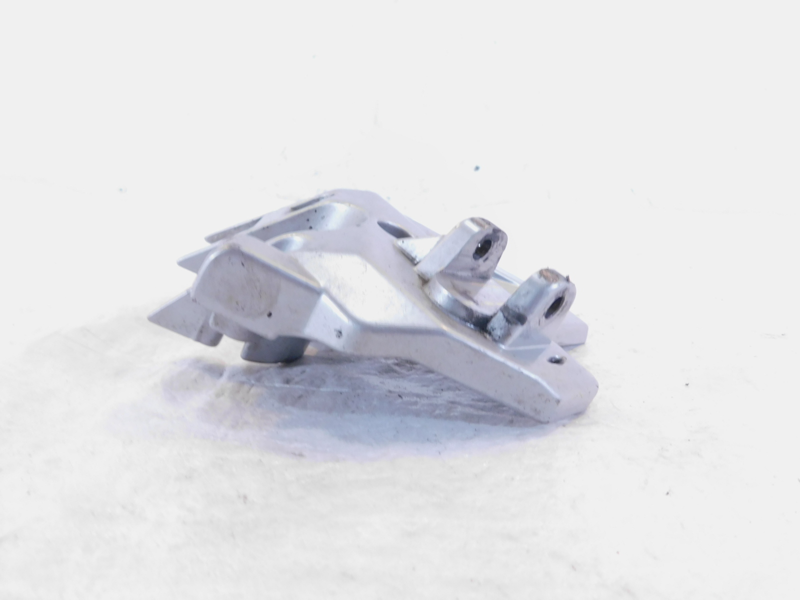 BMW R1100RS R1100R R850R Front Right Footrest Foot Peg Mount