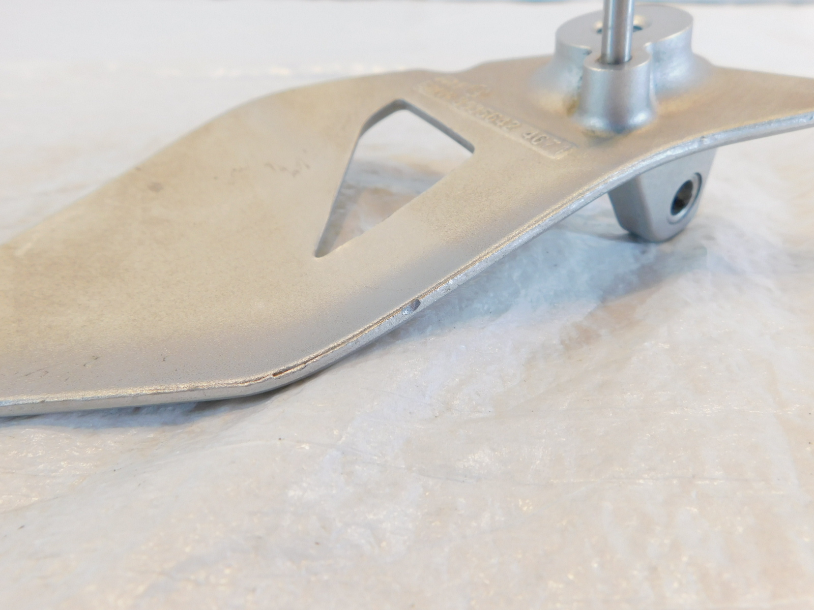 yuu BMW R1200RT R1250RT Silver Front Right Footrest Foot Peg Stay