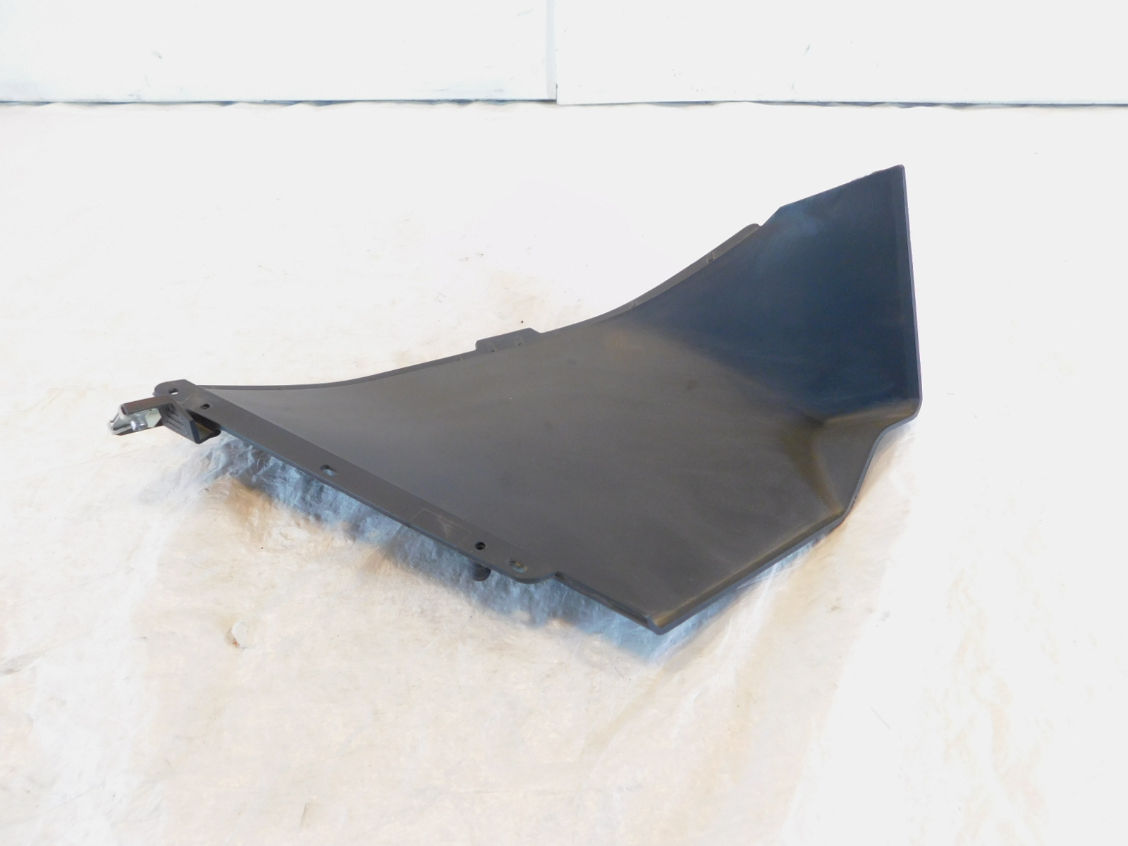 2014-2024 BMW R1200RT R1200RTW R1250RT Left Inner Air Duct Scoop