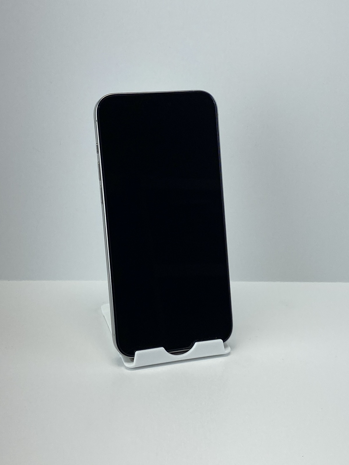 Apple iPhone 15 Pro Max A2849 256GB White! 90% battery