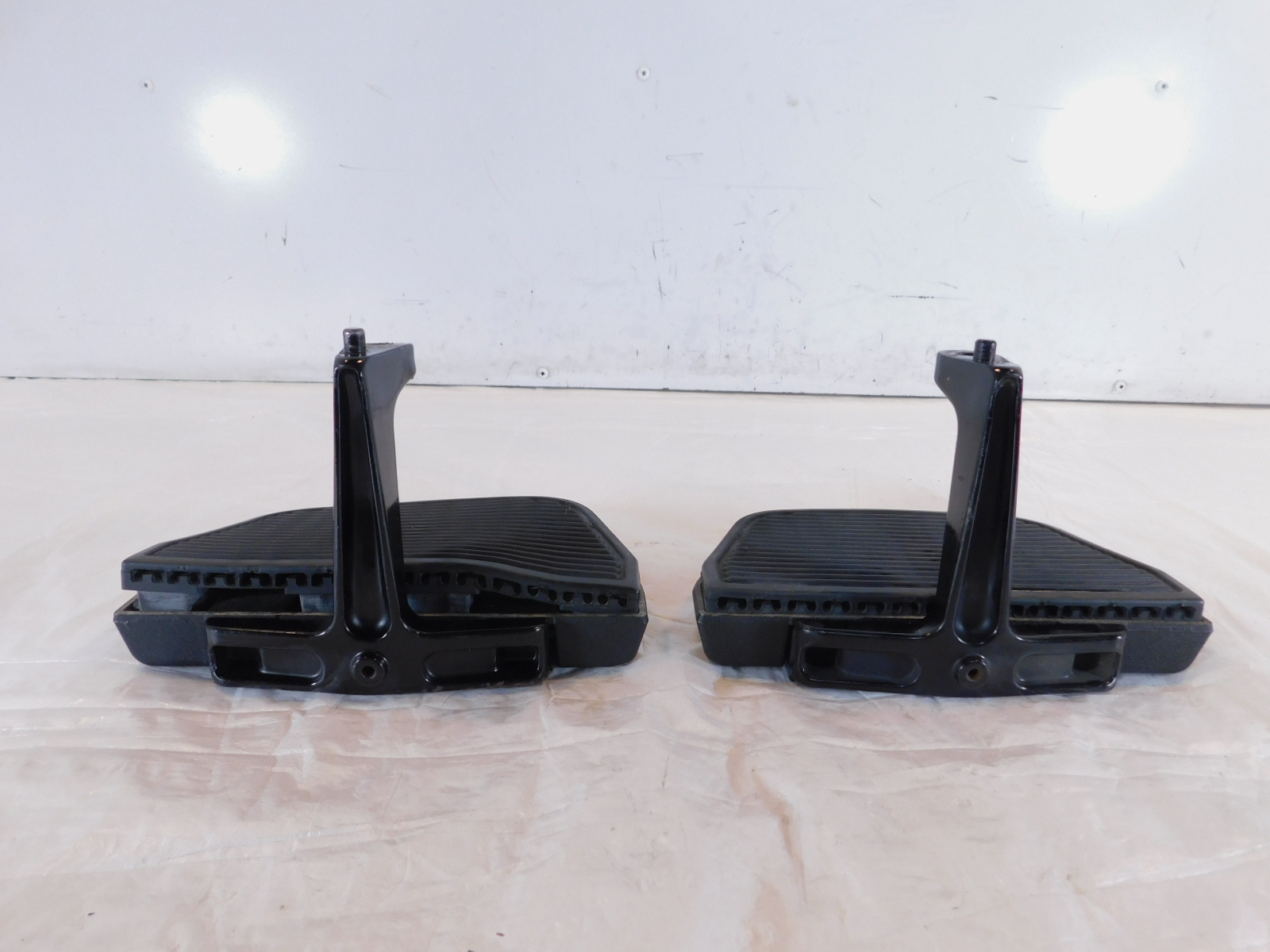 Harley Davidson Road King Electra Glide Passenger Footboard