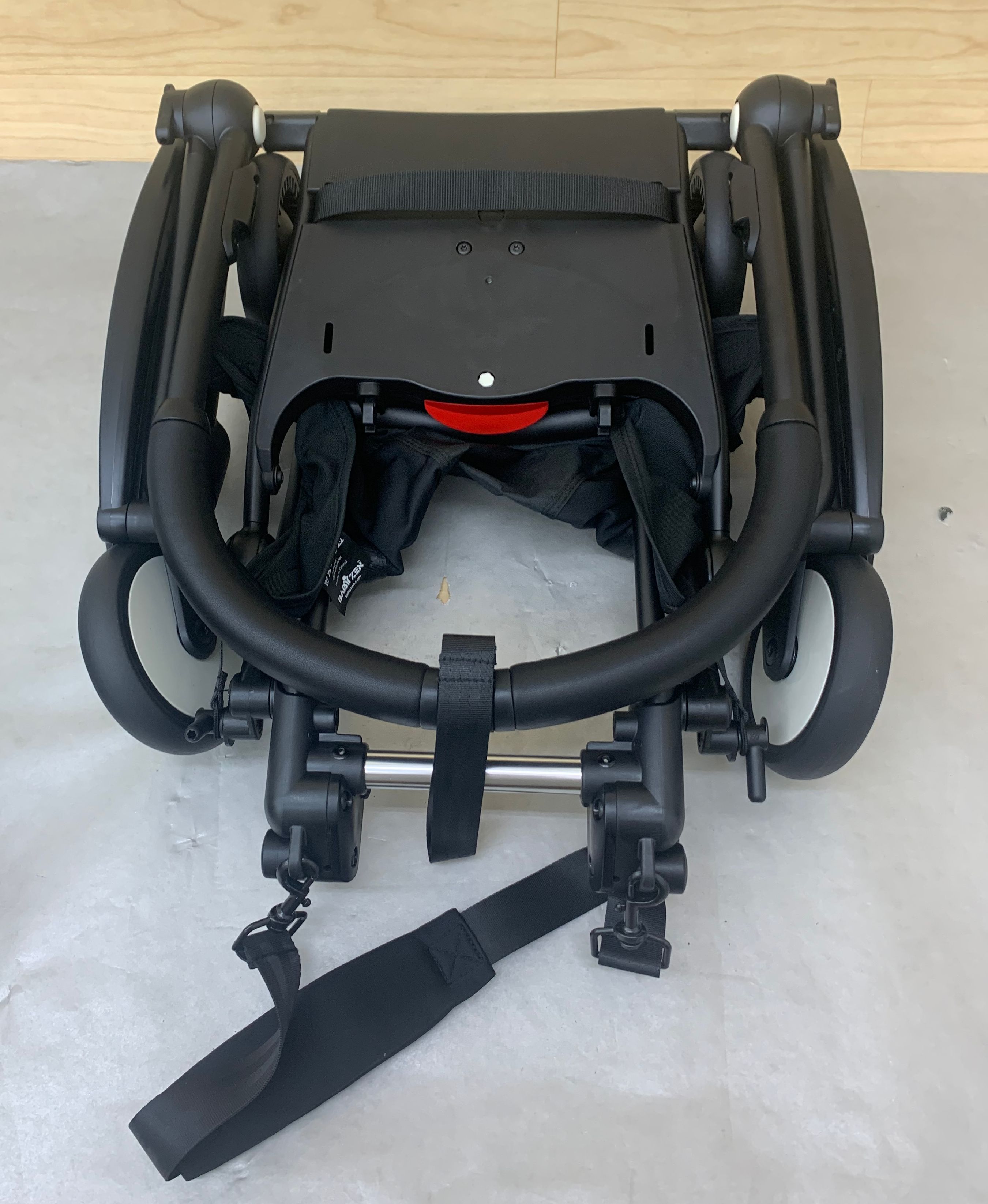 Babyzen YOYO2 6+ Black Stroller Frame w/ Harness, Backrest