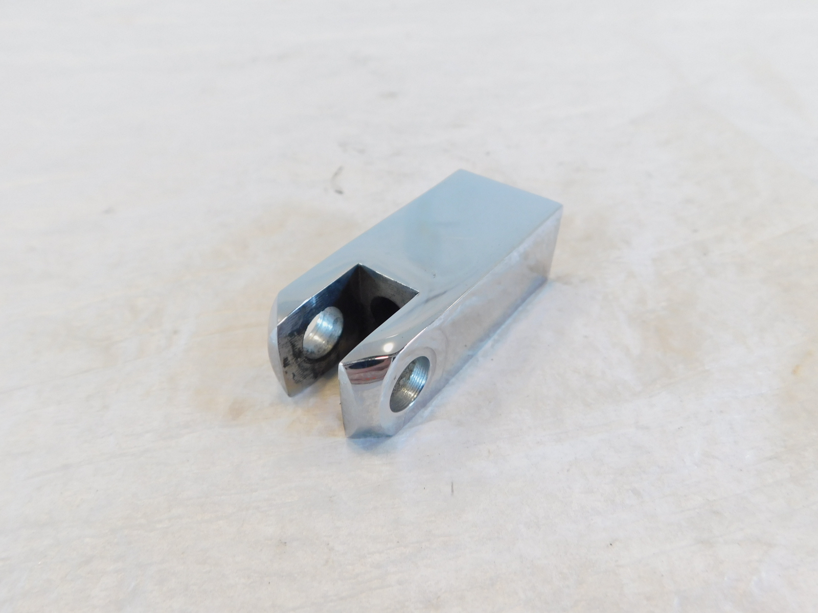 Harley Davidson Dyna Super Glide Low Rider Right Footpeg Footrest