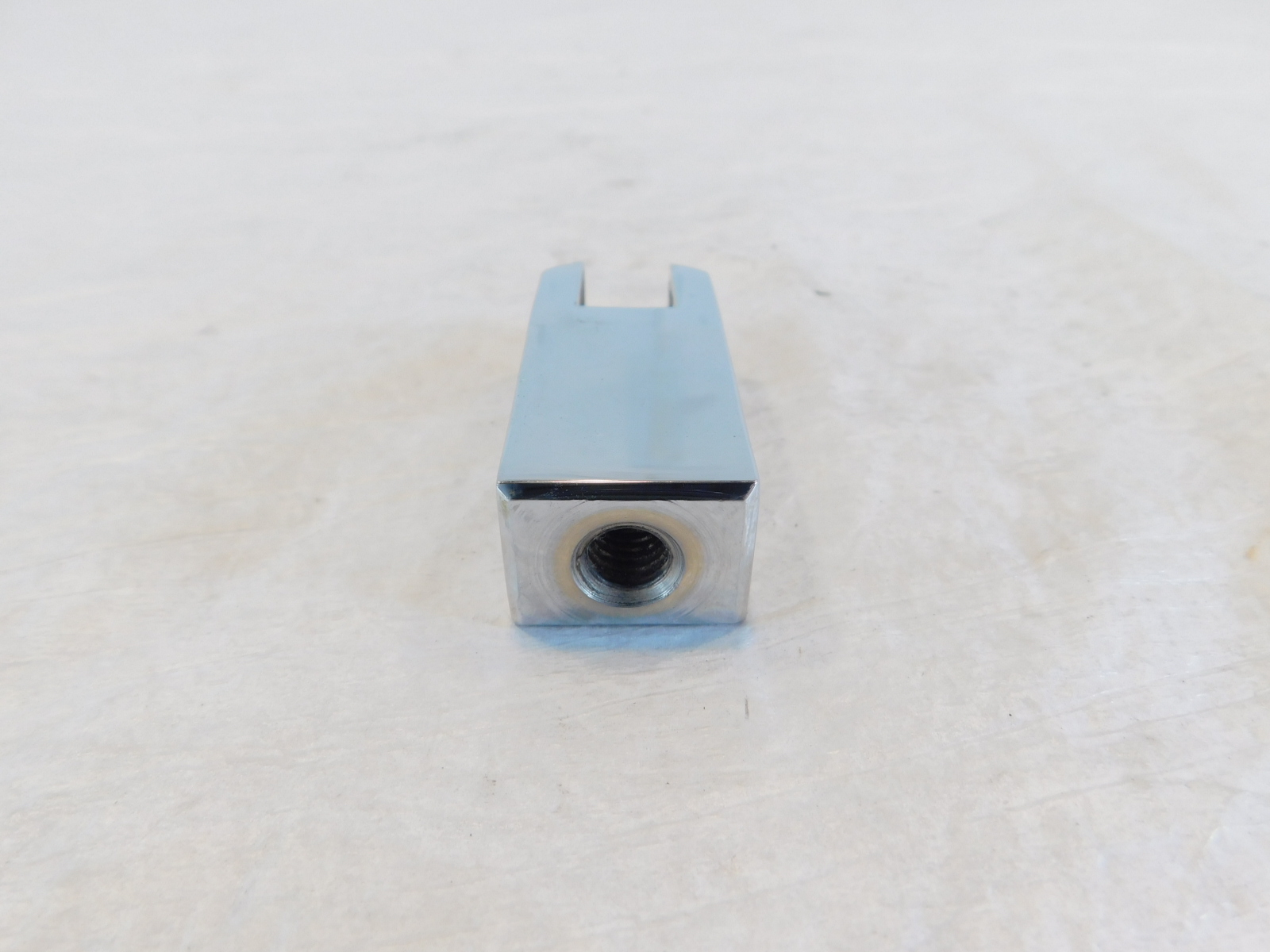 Harley Davidson Dyna Super Glide Low Rider Right Footpeg Footrest