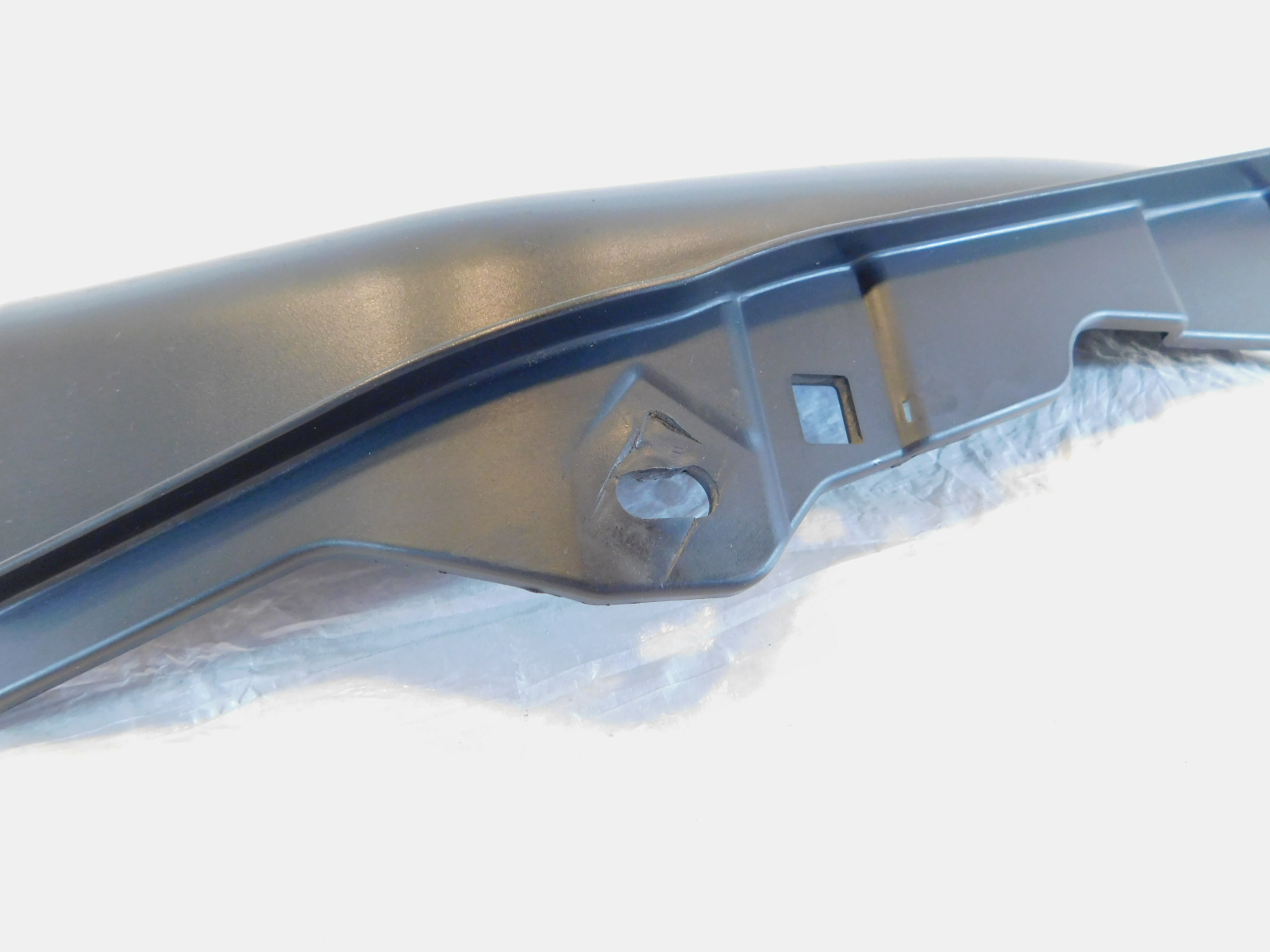 ホース Harley Davidson Street & Electra Glide Ultra Left Front Fairing