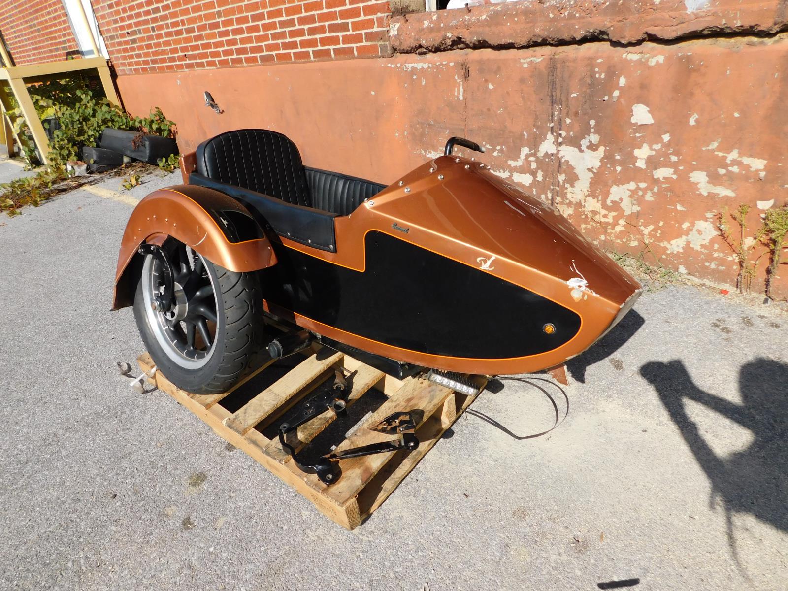 Harley Davidson Electra Road Glide 105th Anniversary Sidecar Side