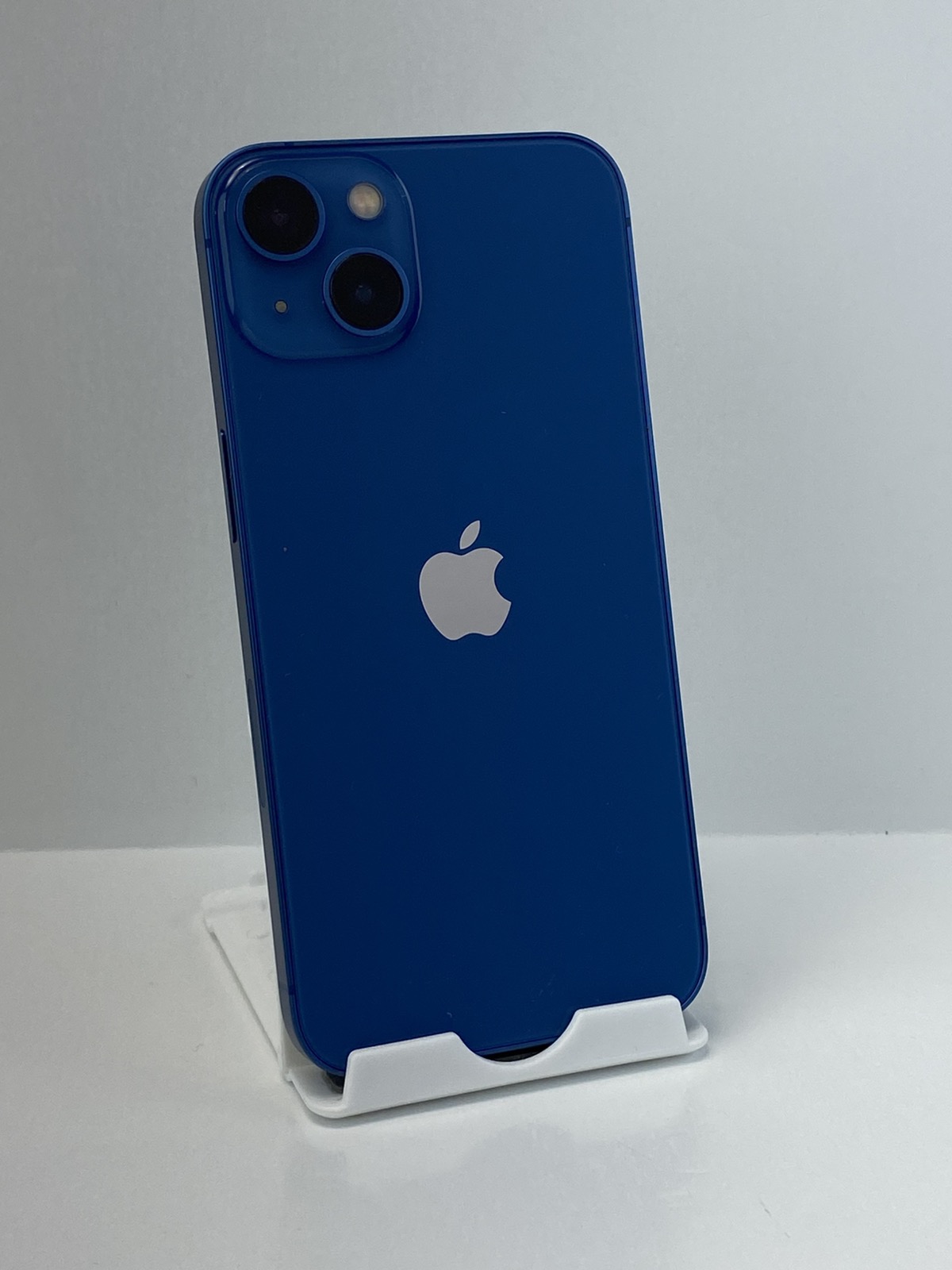 Apple iPhone 13 A2482 256GB Blue! 99% battery health! Unlocked