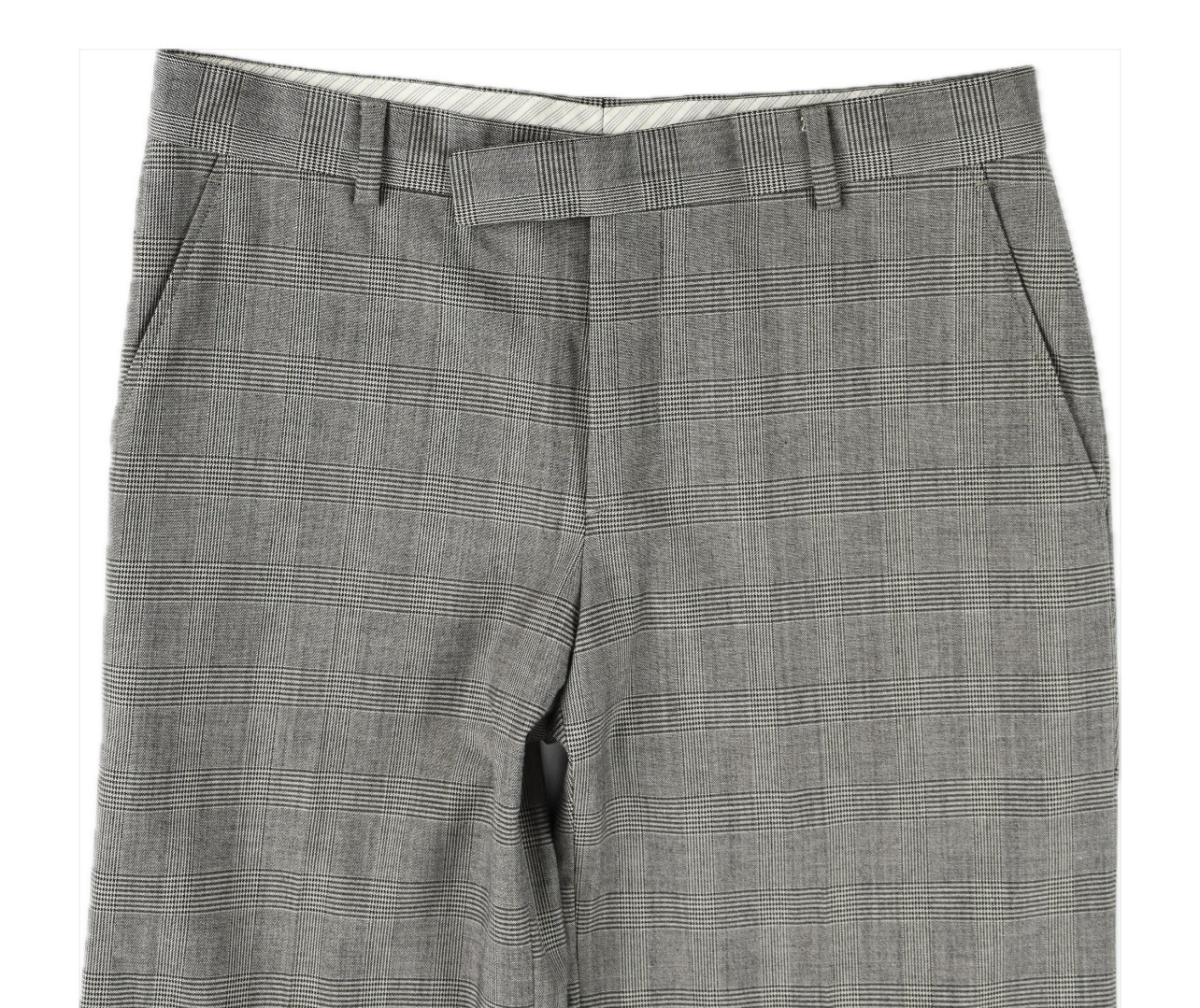 Short Bermuda John Varvatos Taille 48 - Noir Et Blanc à Carreaux - Occasion Très Bon état (trous Visibles)