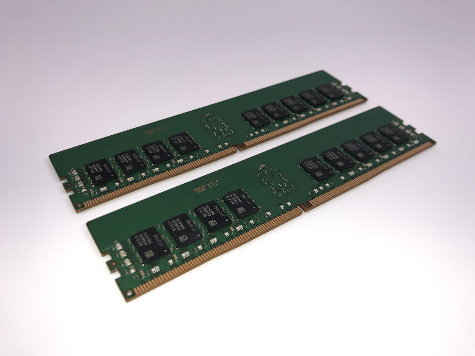 Set of 2) Innodisk 16GB DDR4-2400 RDIMM / M4R0-AGS3ECSJ Server RAM